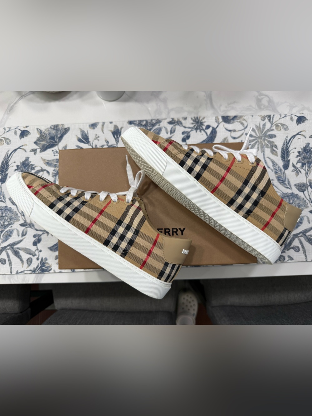 Burberry New Albridge Archive Beige Check Low Top Sneakers